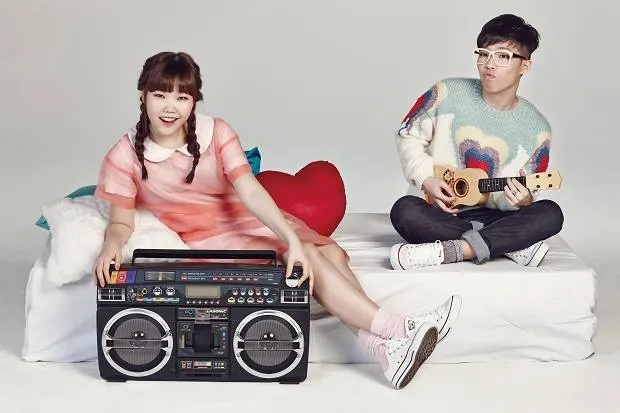 6861732-akdong-musician.jpg