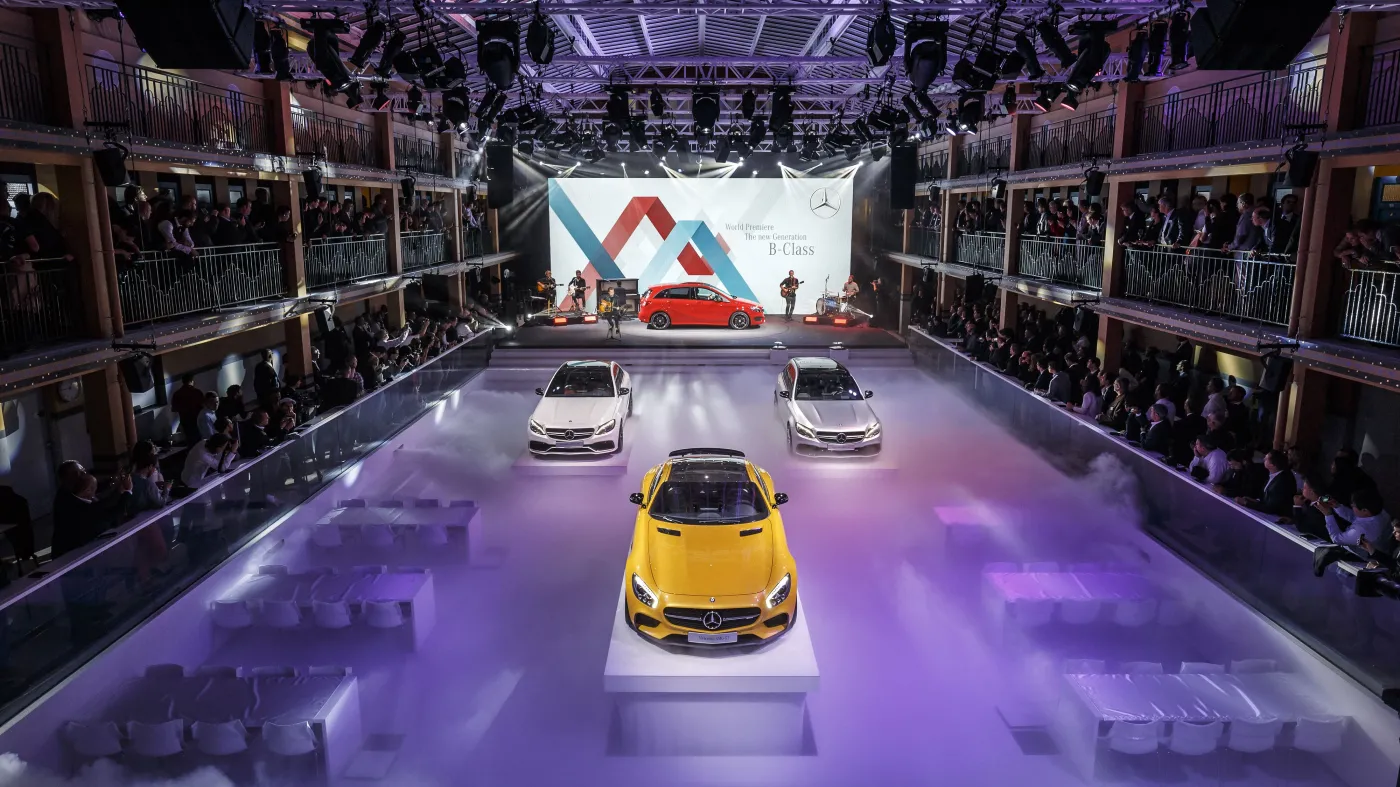 6907235-mercedes-amg-gt.jpg