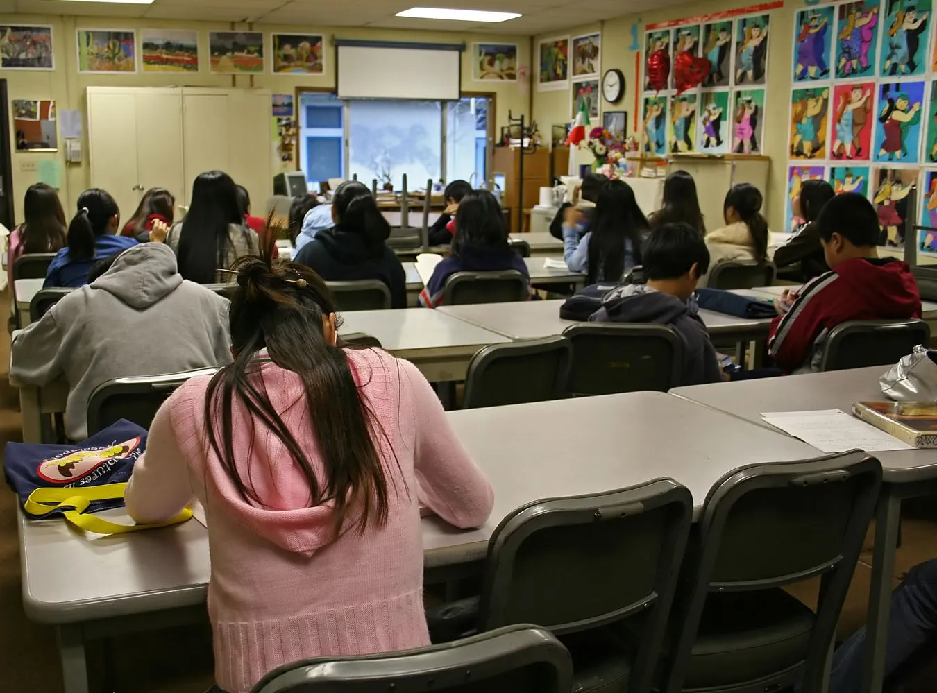 Skandal w renomowanym liceum! Dyrektorka usłyszała zarzuty