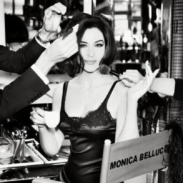 7522704-monica-bellucci.jpg