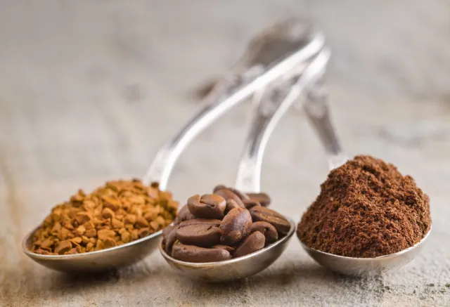 Płukanka, peeling i maseczka: zrób sama kosmetyki z kawy!