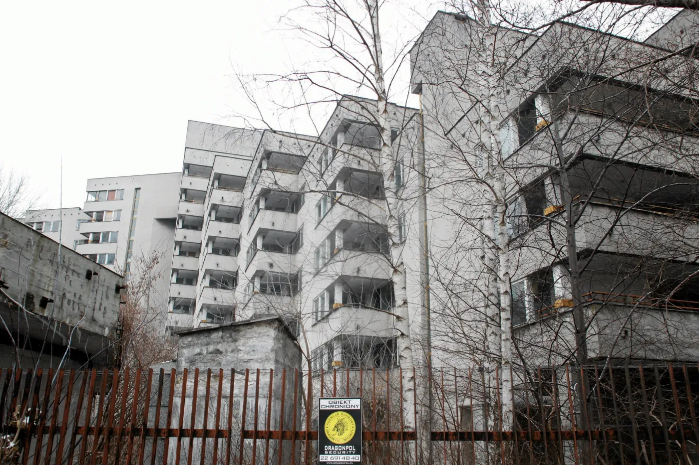 Są gotowe pozwy przeciwko Rosji ws. "rosyjskich budynków" w Warszawie