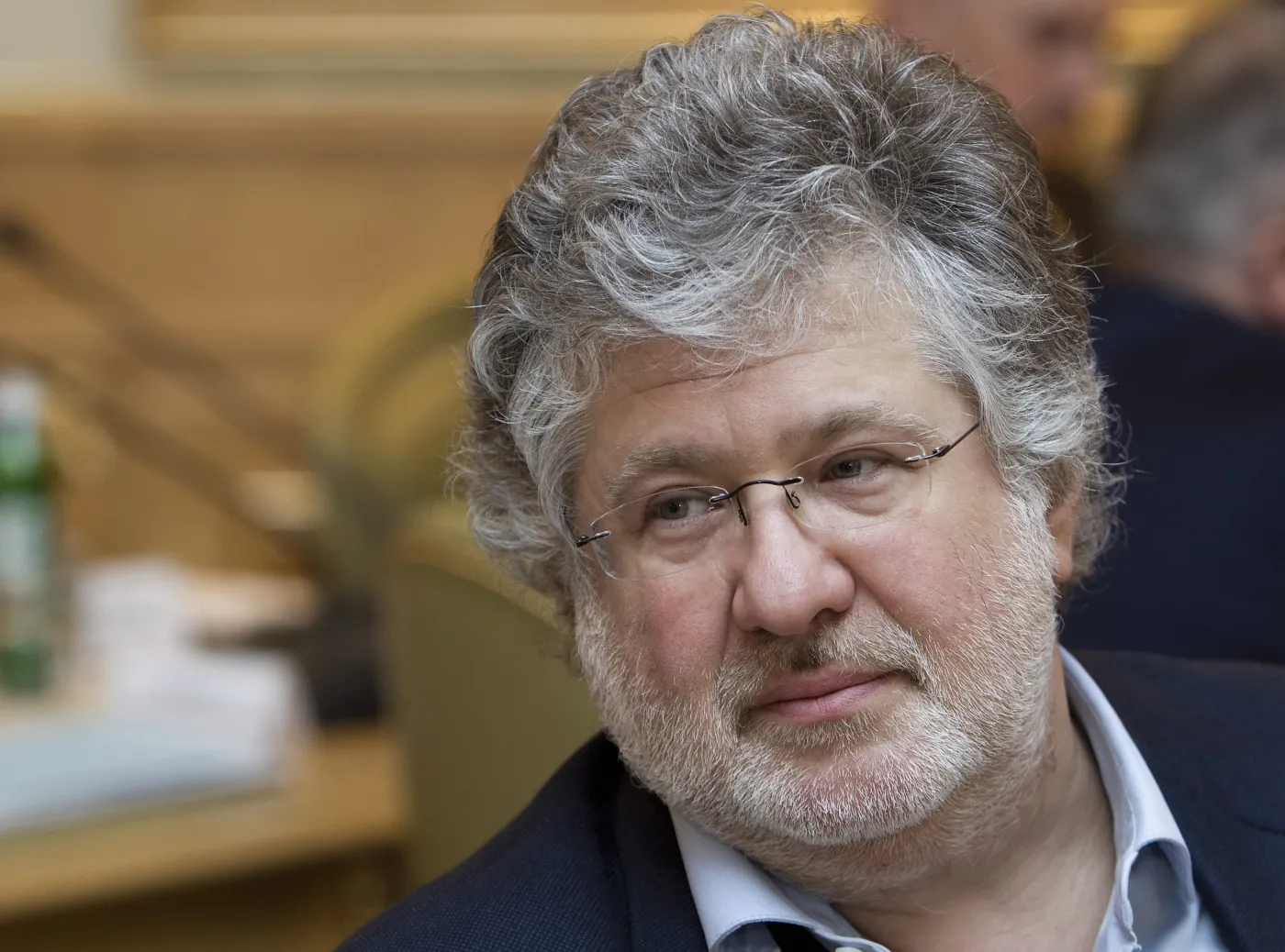 Wojna Poroszenki z Kołomojskim skończy się wcześniejszymi wyborami? OPINIA