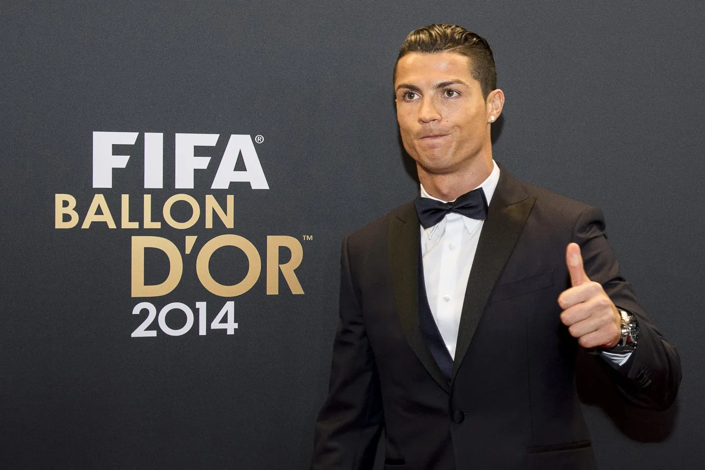 7296698-cristiano-ronaldo.jpg