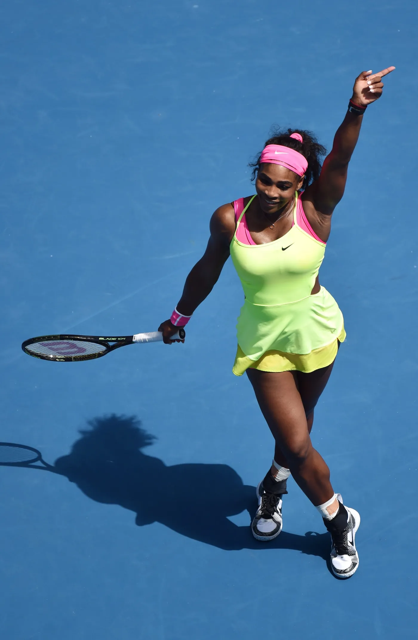 7353967-serena-williams.jpg
