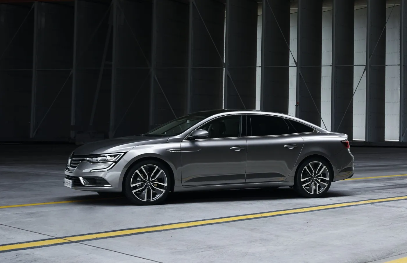 7951787-renault-talisman.jpg