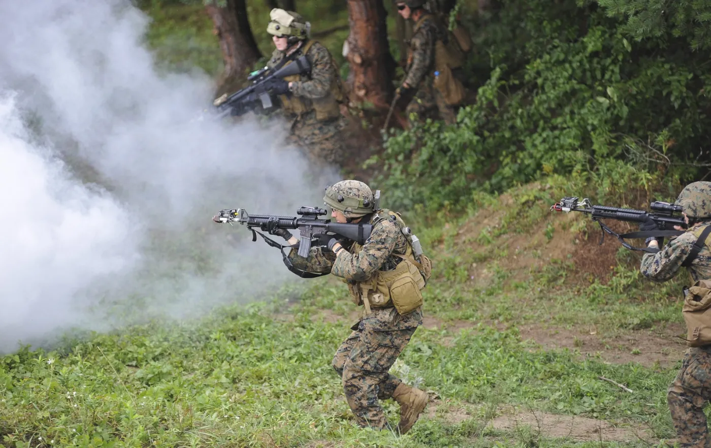 Trening militarny na Ukrainie. Szkoli się 2 tys. żołnierzy