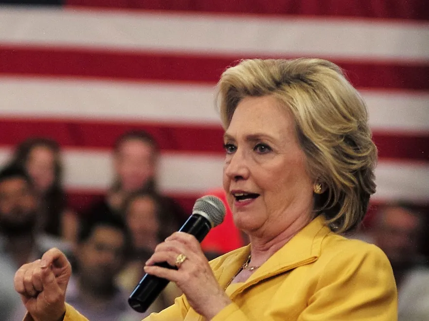 8026287-hillary-clinton.jpg