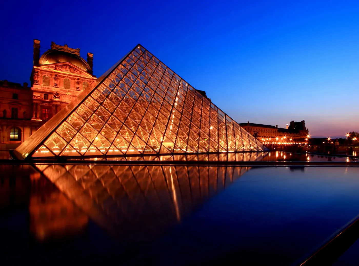 Paryż? Kulturalnie! Leć i zrób sobie weekend muzeów!