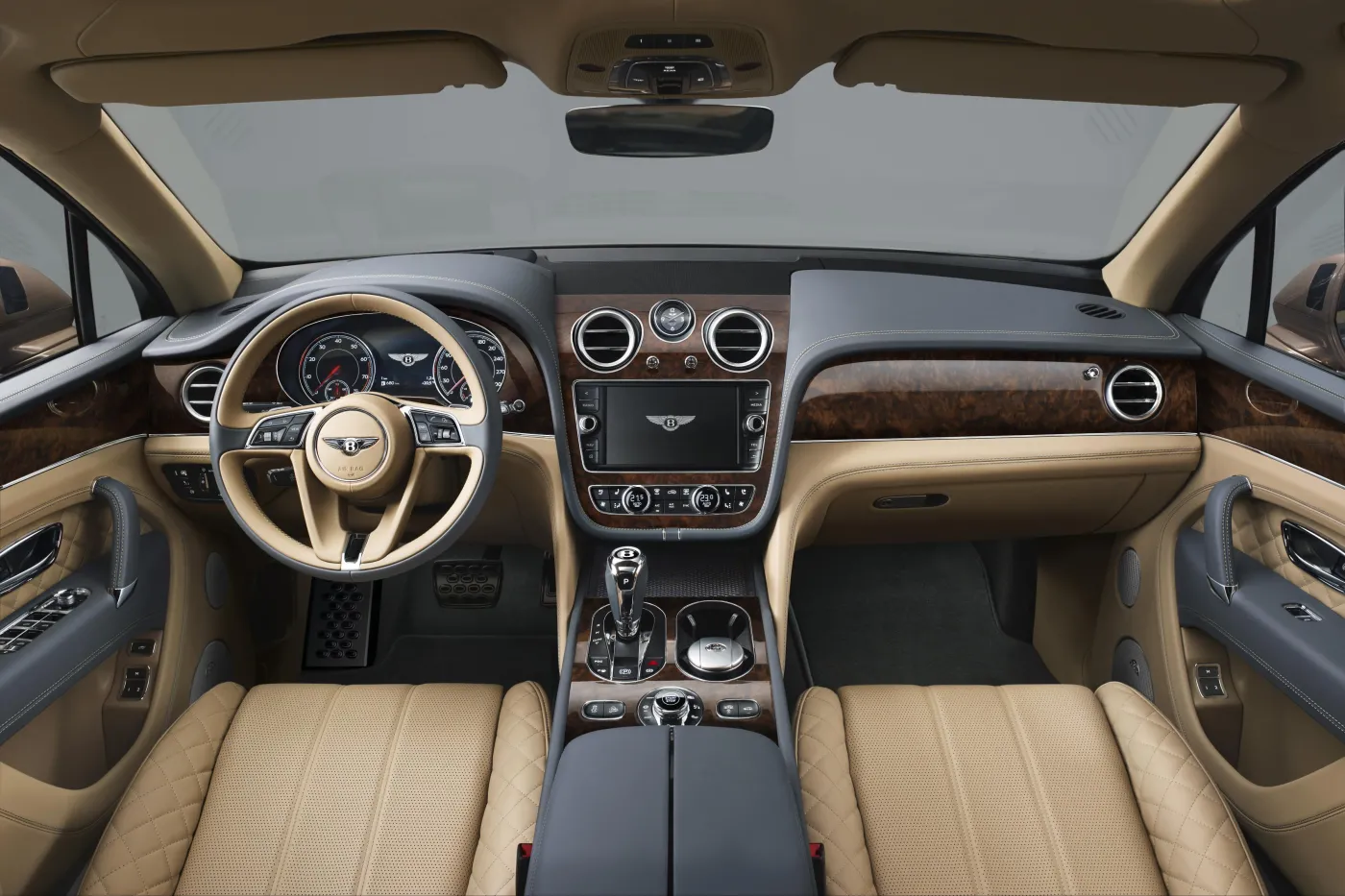 8189946-bentley-bentayga.jpg