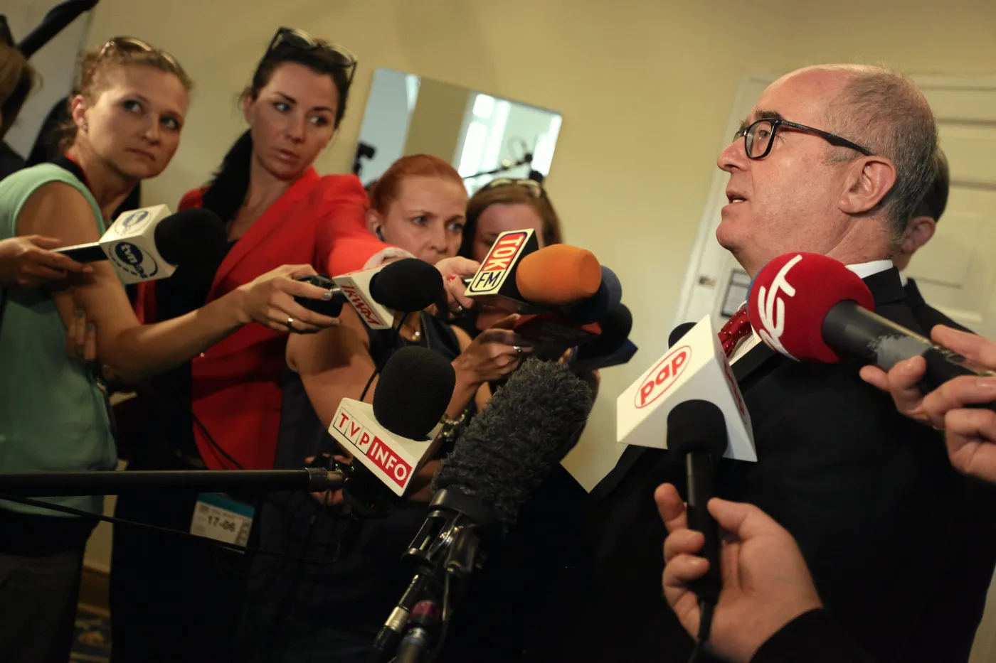 Prokuratura Generalna: Wybór dwóch sędziów TK w poprzedniej kadencji był niekonstytucyjny