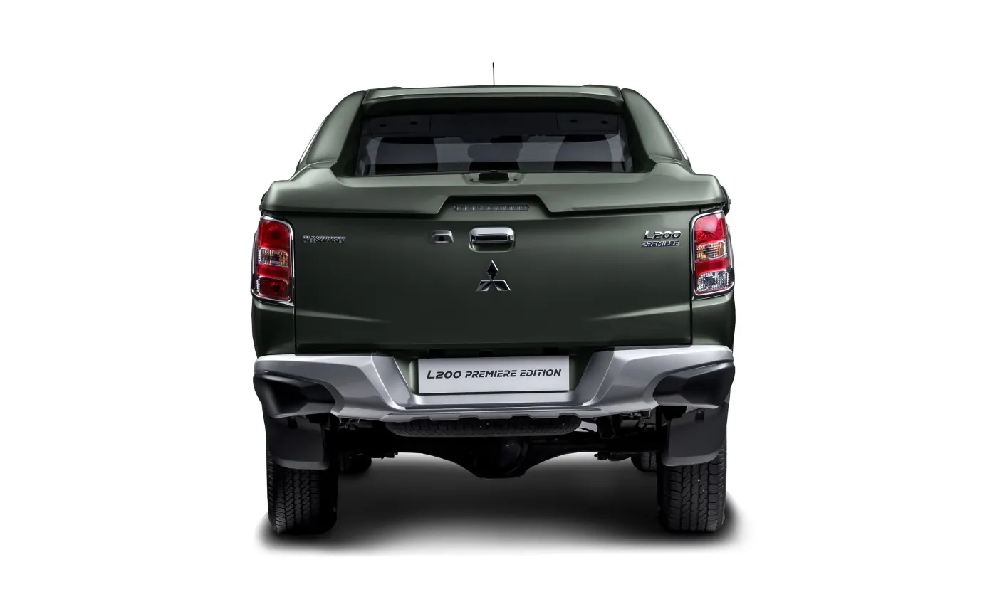 8521351-mitsubishi-l200.jpg