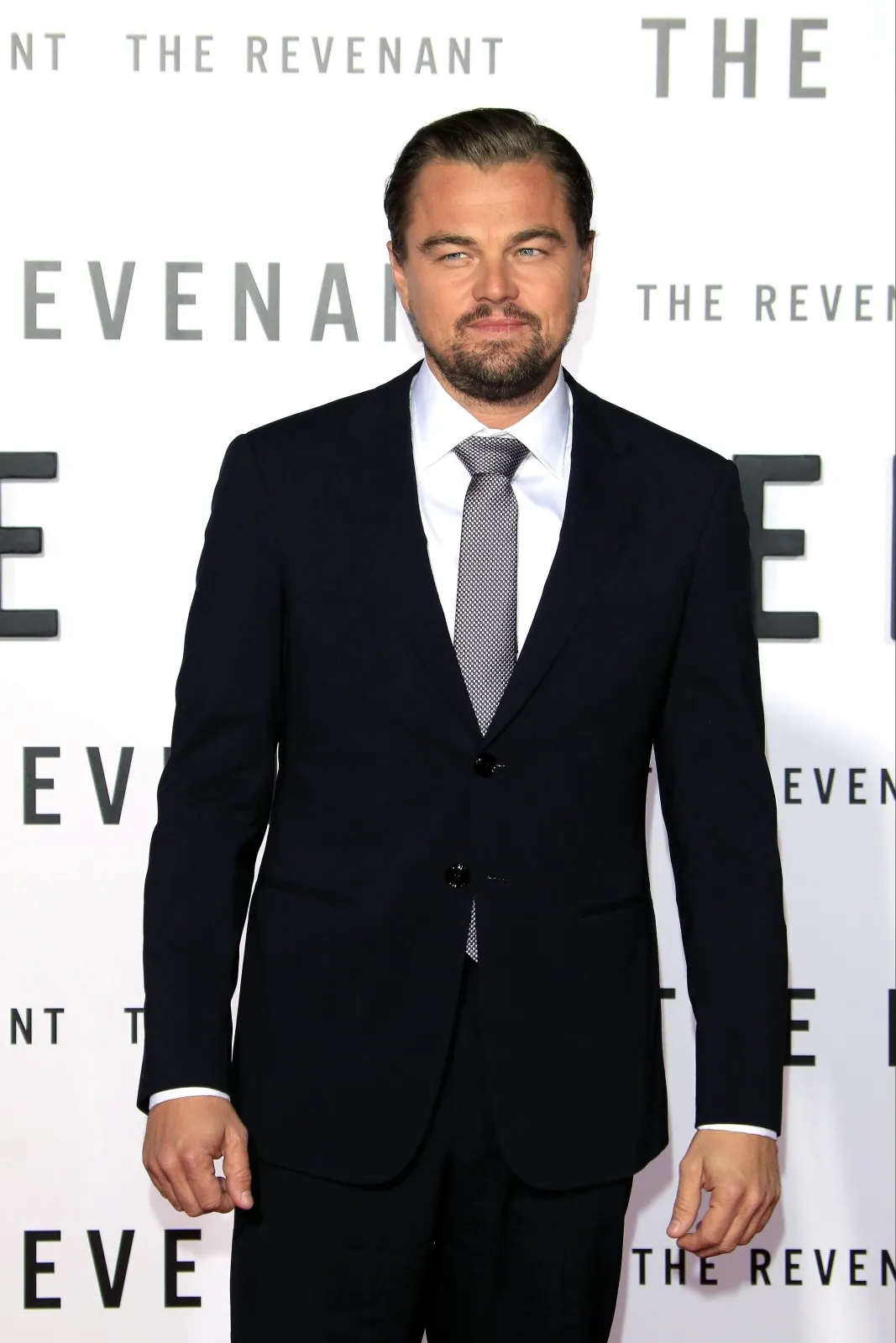 8560594-leonardo-dicaprio.jpg