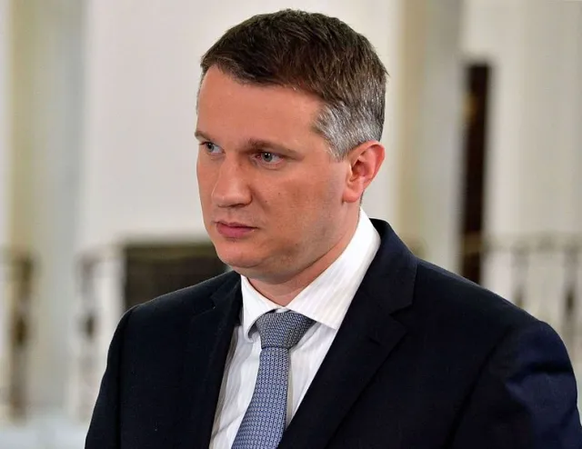 Wipler: Zlikwidować PIT, składki na ZUS i NFZ