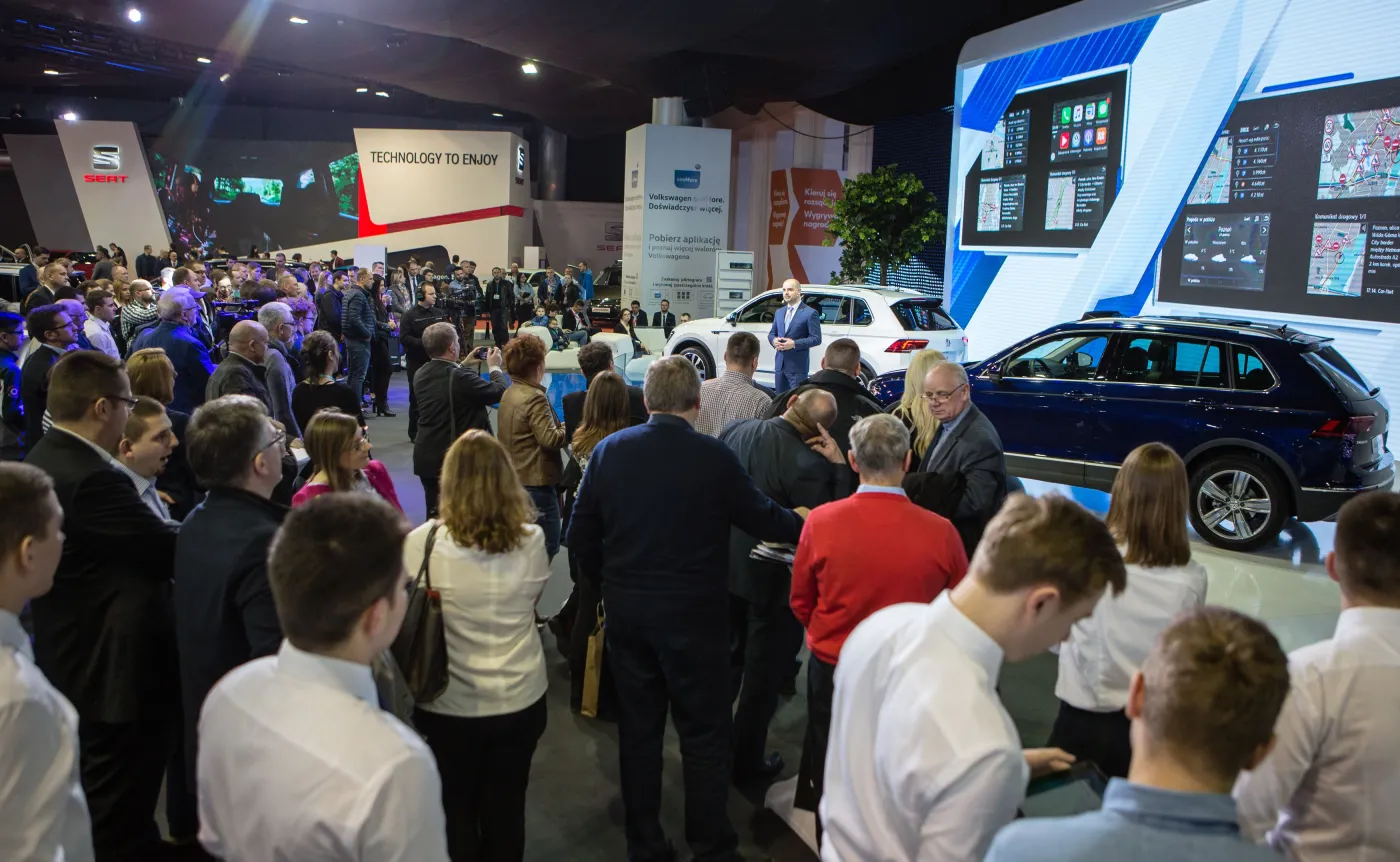 Nowy volkswagen tiguan hitem w Poznaniu. Darmowym wyposażeniem niszczy rywali. Zdjęcia z premiery