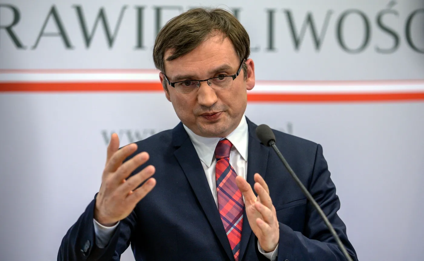 Wyszedł z więzienia i zgwałcił dziecko. Ziobro domaga się wyższej kary dla Bartosza K.