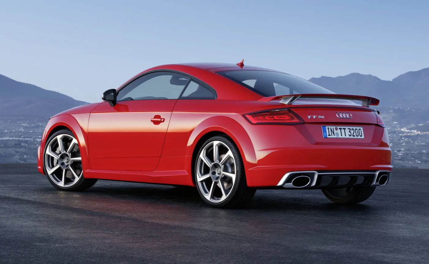 8971428-audi-tt-rs-coupe.jpg