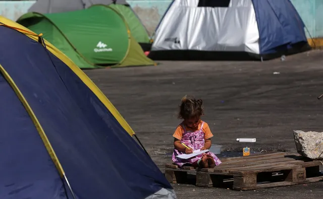 Polska zapłaci za nieprzyjęcie uchodźców? Włoski dziennik zdradza plany Komisji Europejskiej