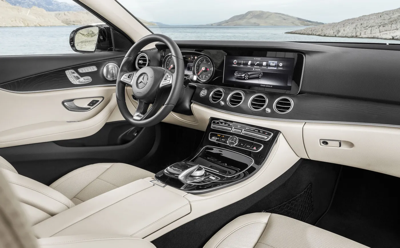 8622883-mercedes-klasy-e.jpg