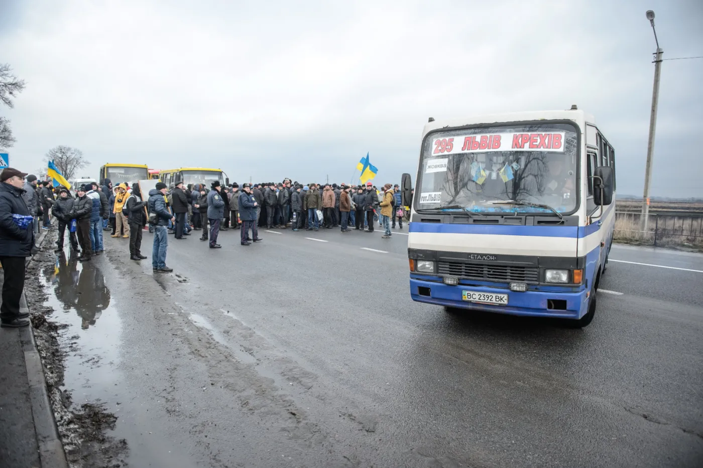Protest ukraińskich górników. Zablokowali trasę z Lwowa do Warszawy [ZDJĘCIA]