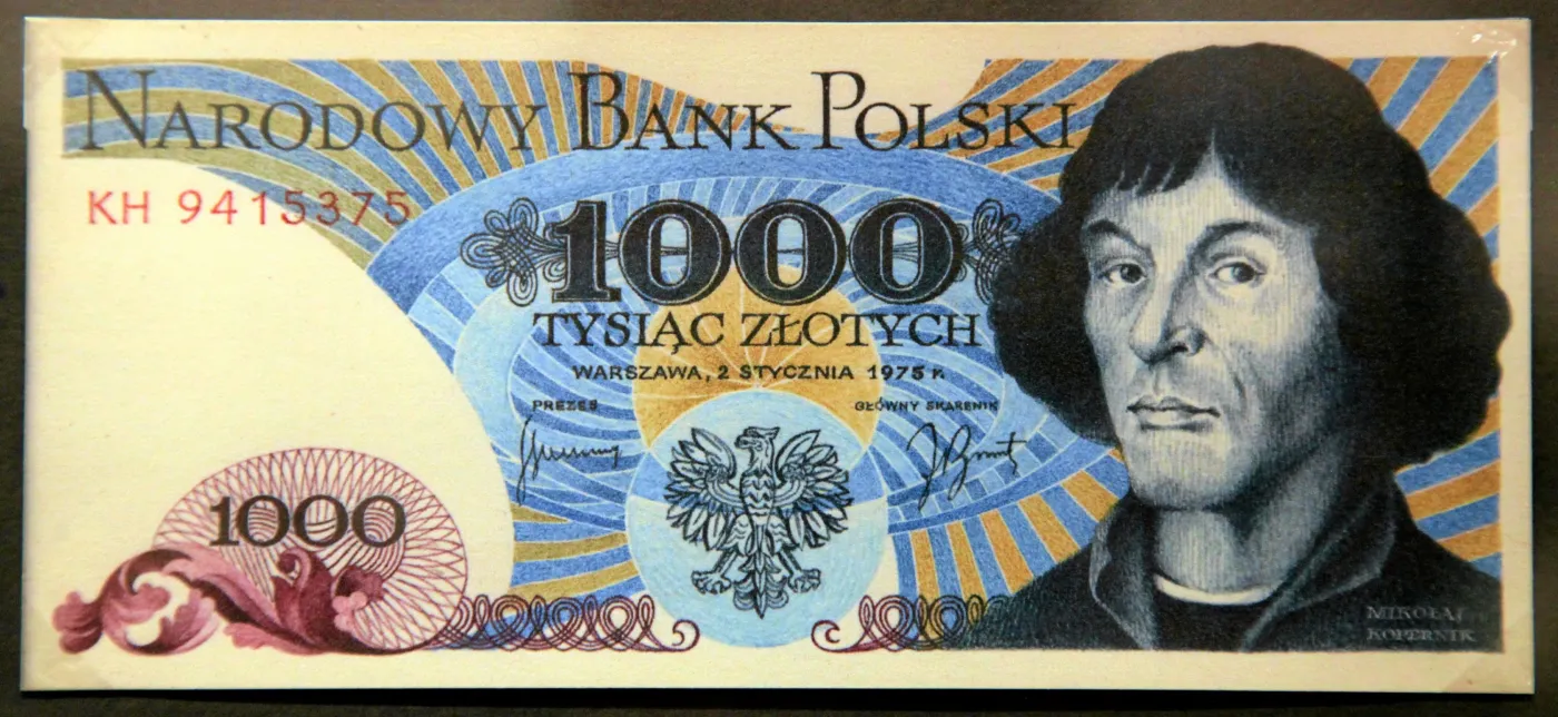 8658490-banknoty-polskie.jpg