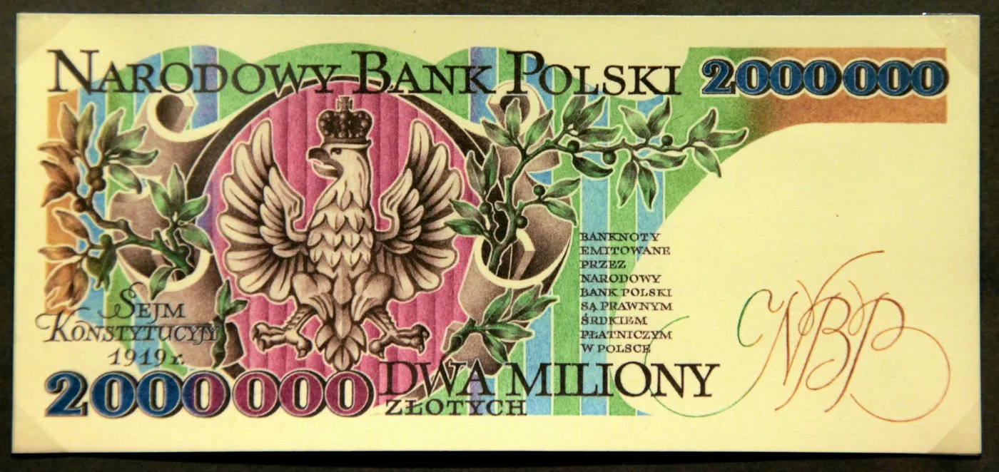 8658554-banknoty-polskie.jpg