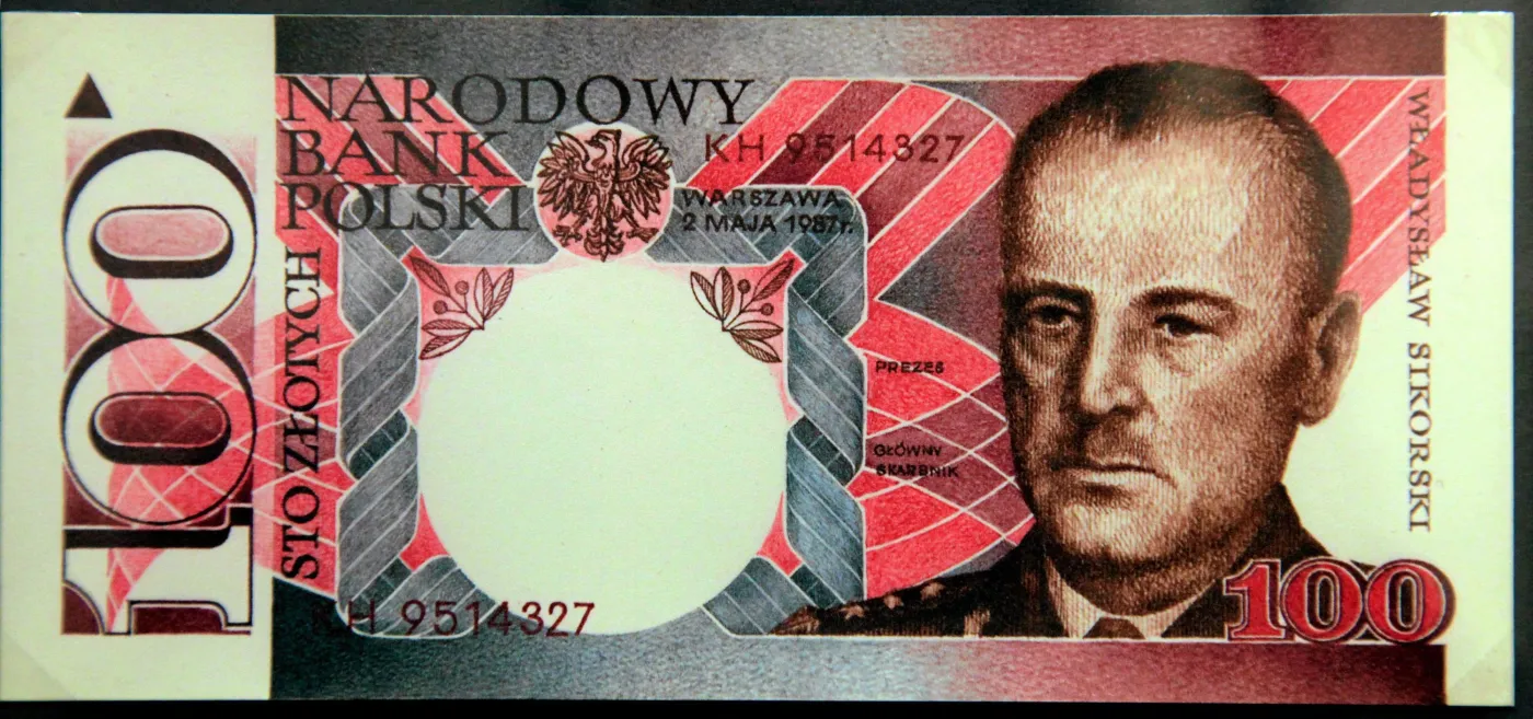 8658586-banknoty-polskie.jpg