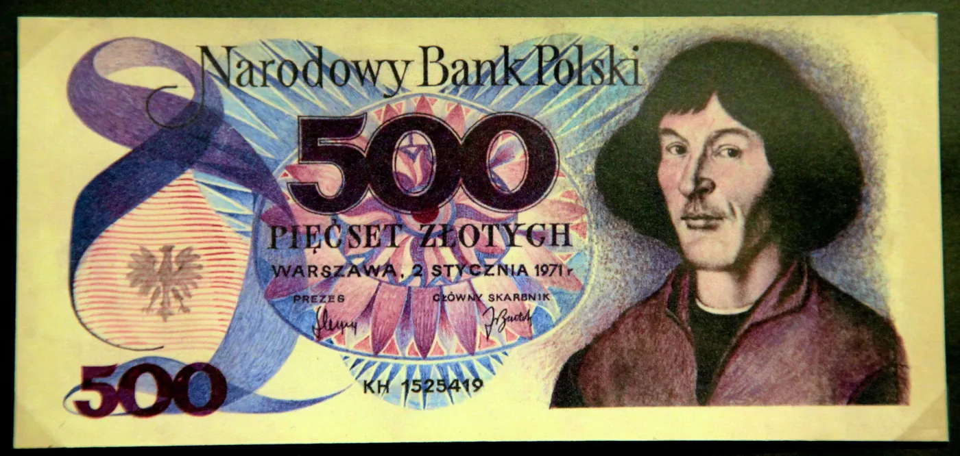 8658394-banknoty-polskie.jpg