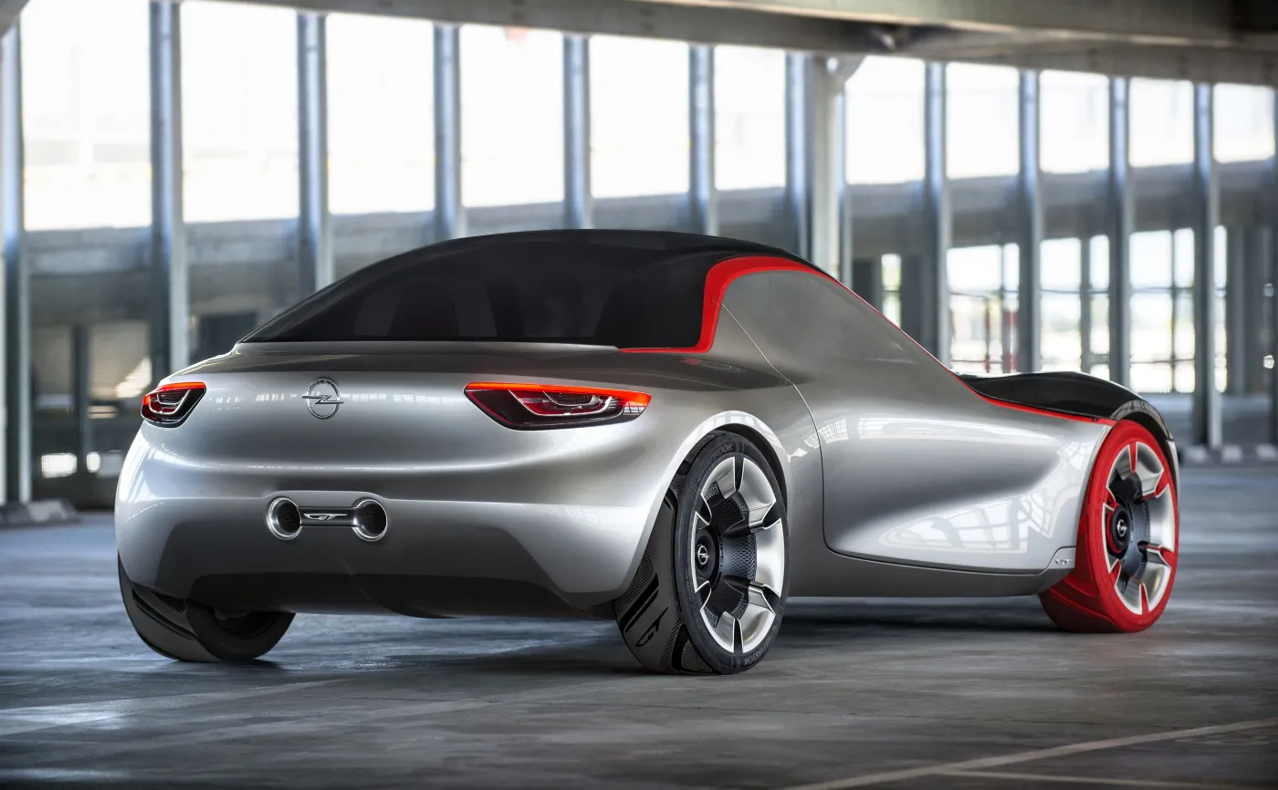 8675587-opel-gt-concept.jpg