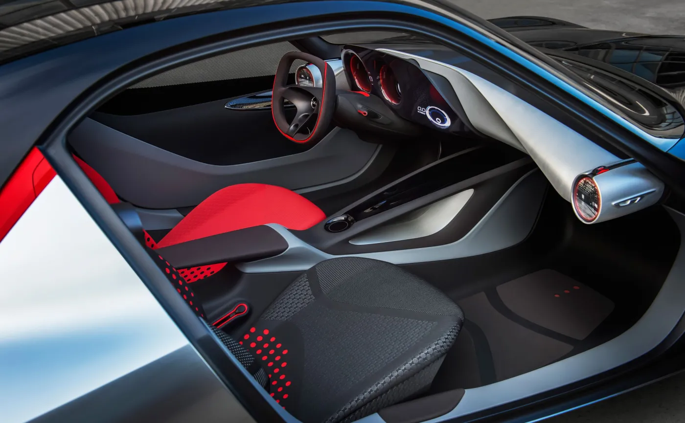 8752985-opel-gt-concept.jpg