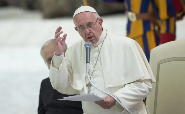 Papież usunął z urzędu konserwatywnego brazylijskiego biskupa. Lokalne media: Był w związku z 18-latkiem