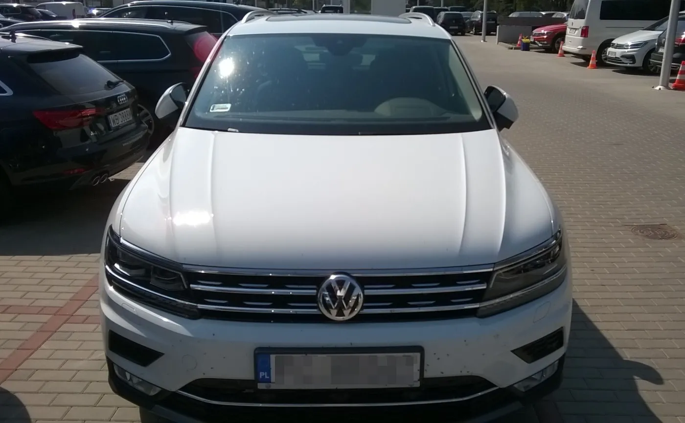 9025299-volkswagen-tiguan.jpg