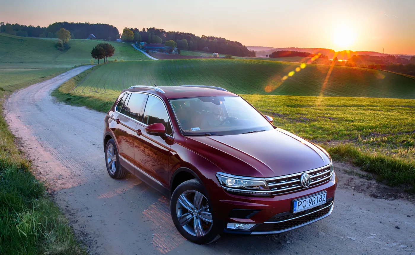 9037858-volkswagen-tiguan.jpg