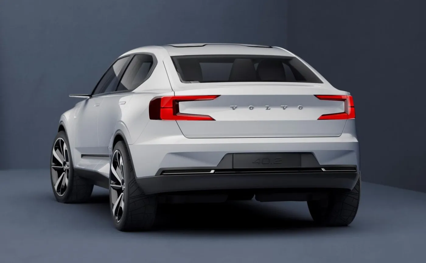 9059398-1190378-190955-volvo-concept-40-2-rear-quarter-low.jpg
