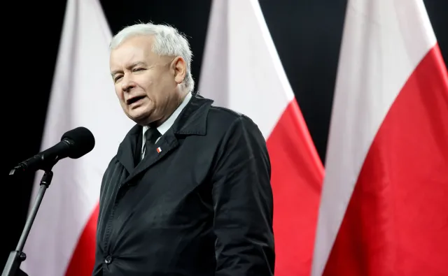 Kaczyński obrał twardy kurs. Kryzys konstytucyjny wszedł w fazę gorącą