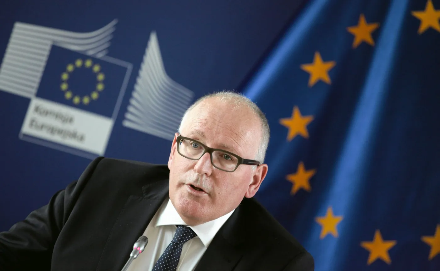 9054047-frans-timmermans.jpg