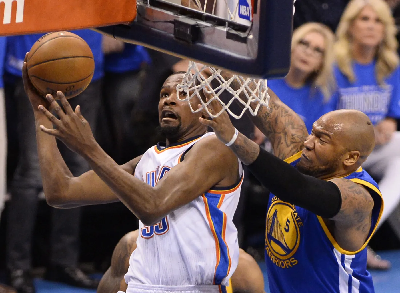 Liga NBA: Rekordowe ceny biletów na siódmy mecz w Warriors - Thunder