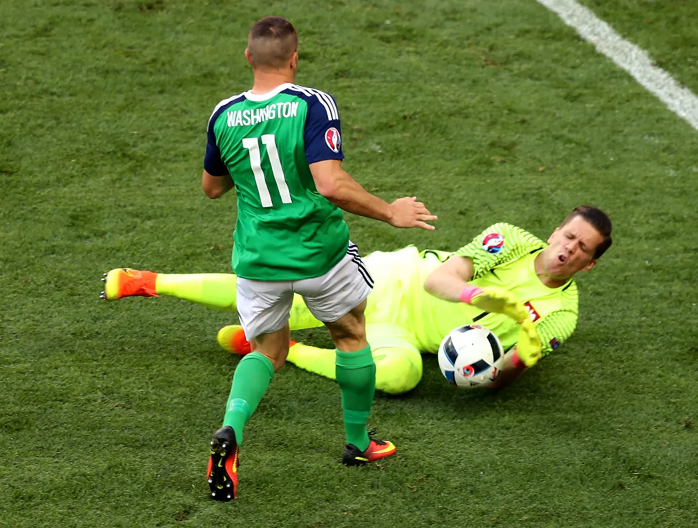 Występ Szczęsnego z Niemcami wciąż niepewny. Pojawił się duży obrzęk uda i silny ból 