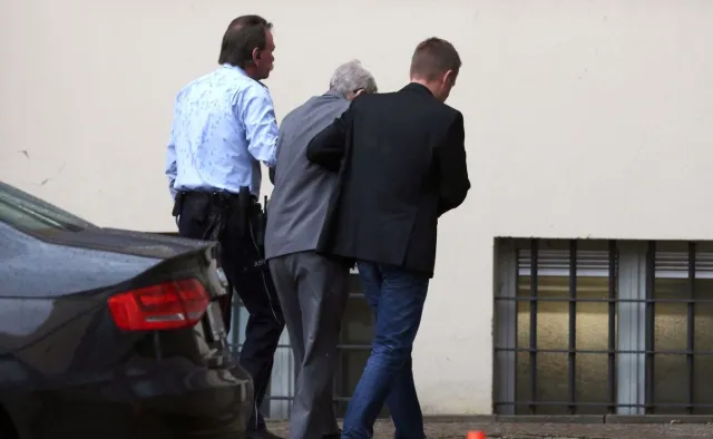 Niemcy: 5 lat więzienia dla byłego strażnika z Auschwitz, Reinholda Hanninga