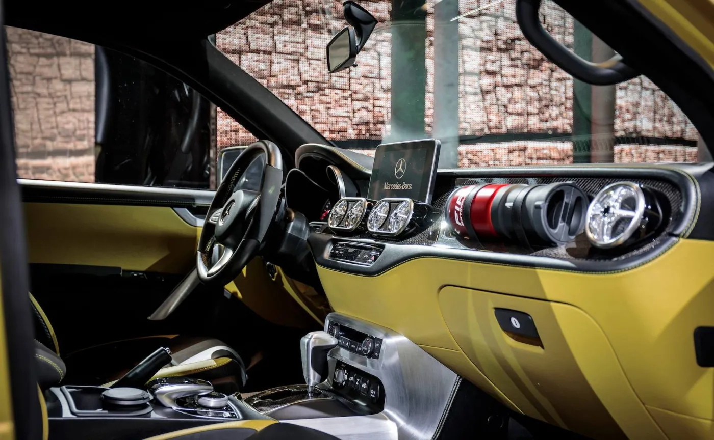 9563083-mercedes-klasy-x.jpg