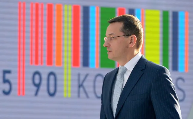 Morawiecki: Dla osób, które zarabiają więcej, nie powinno być kwoty wolnej od podatku