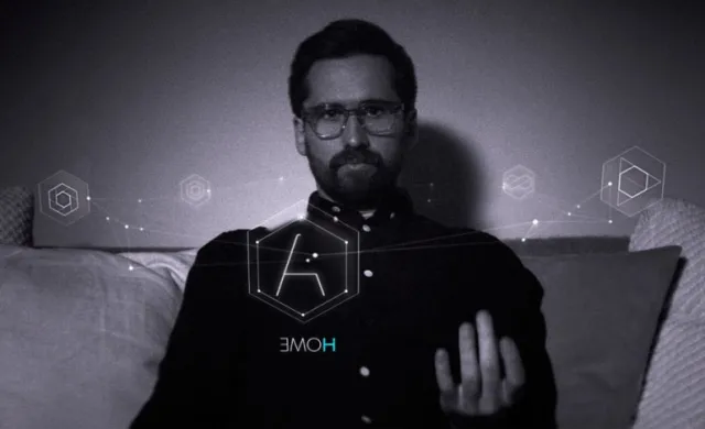 Przyszłość jest teraz - Benjamin Dickinson, reżyser "Creative Control" [ROZMOWA]