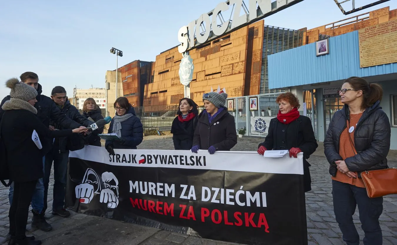 9731714-protest-w-gdansku.jpg