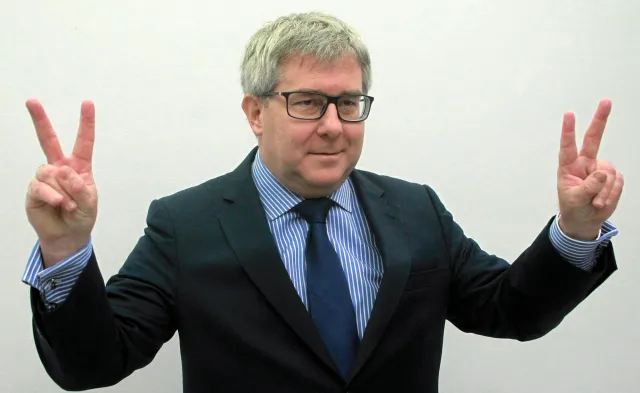 Czarnecki o państwowych posadach dla swojej rodziny: To specjaliści
