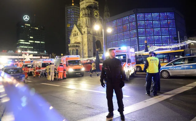Niemieckie służby od dawna wiedziały, że terrorysta z Berlina szykuje atak. Nikt jednak nie zareagował