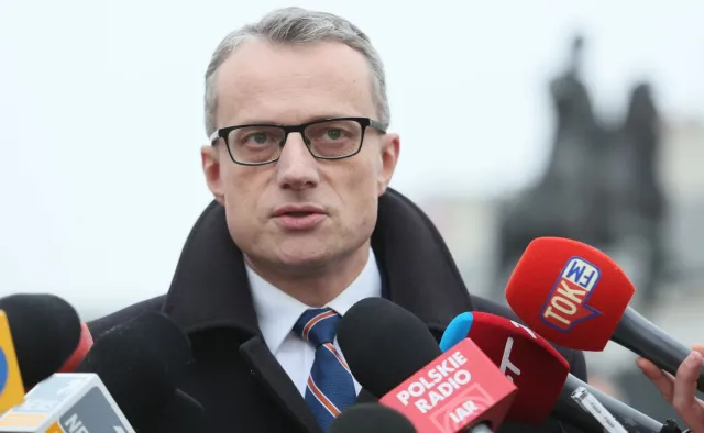 Ekspertyzy zamówione przez PO nie pojawiły się na stronie Sejmu. Kancelaria Prezydenta zabiera głos...