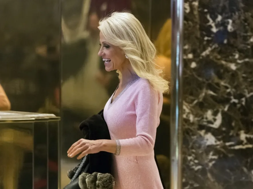 9772805-kellyanne-conway.jpg