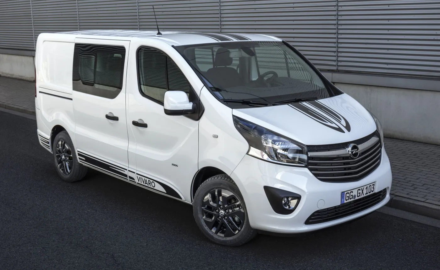 9450848-opel-vivaro-sport.jpg