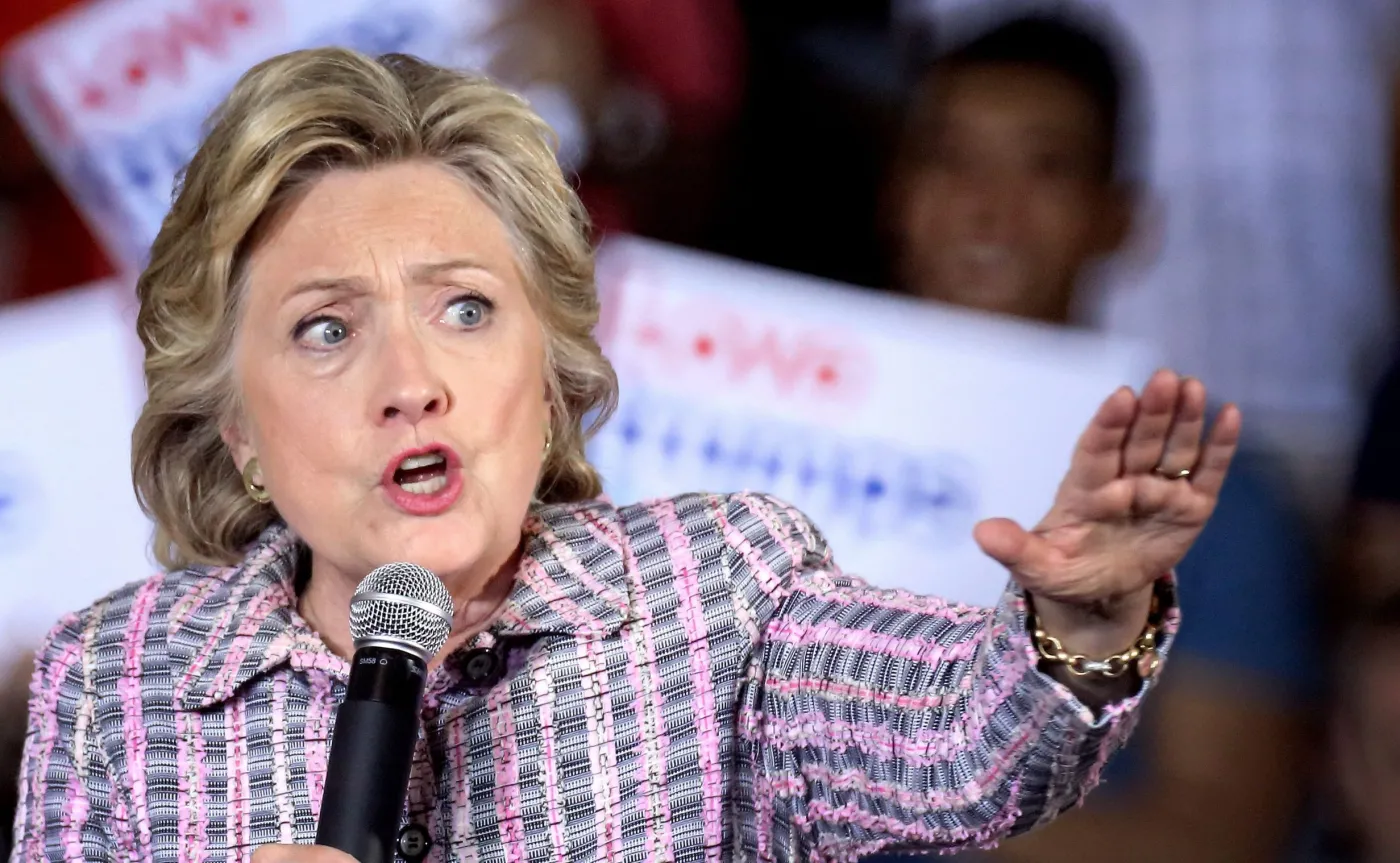 Clinton kpi z Trumpa: Co to za geniusz, który w ciągu paru lat traci prawie miliard dolarów?