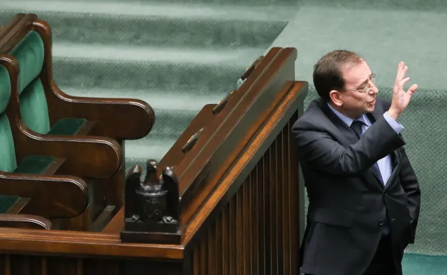 "Służby wykorzystywane do inwigilacji sędziów Trybunału?". Kamiński odpowiada na zarzuty